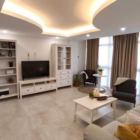 Piso Malaga Cerca Playa Apartment Exterior photo
